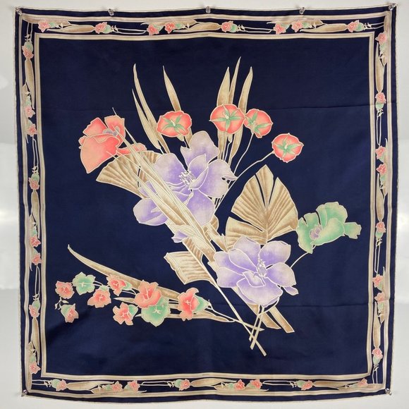 Authentic Leonard Scarf - Picture 2 of 7